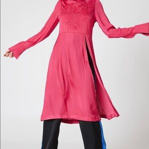 NWT Free People New day Blossom Embroidered tunic